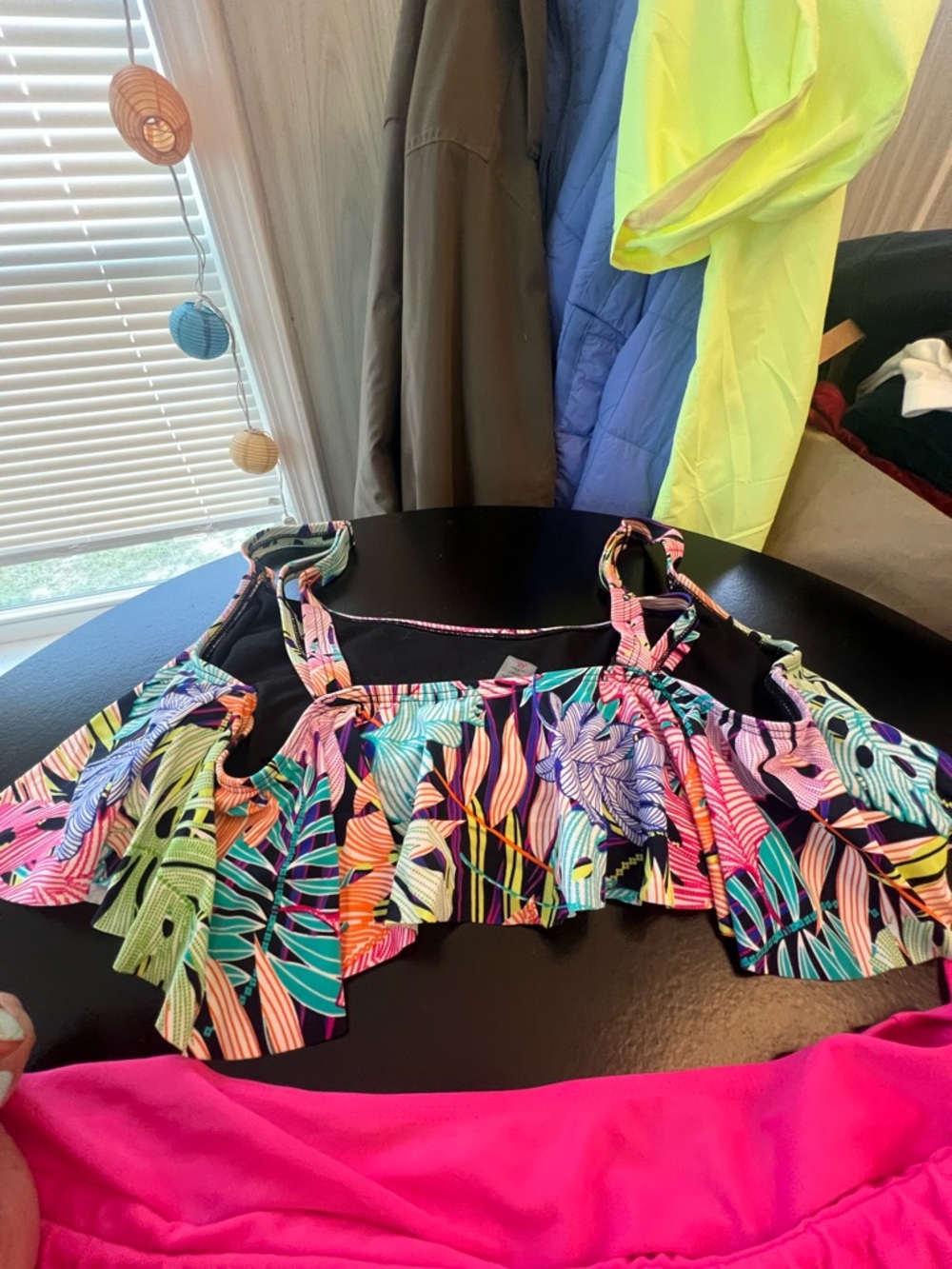 Tropical Ruffle Off-Shoulder Bikini Top - Multicolor